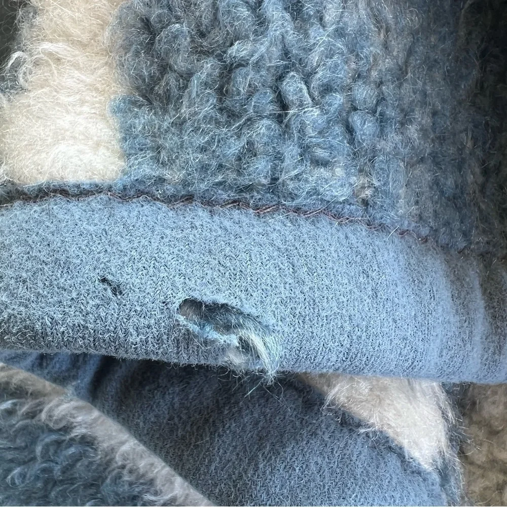 VTG IBENA Blue Country Goose Reversible Throw Blanket Soft Fluffy 54x74 FLAWS